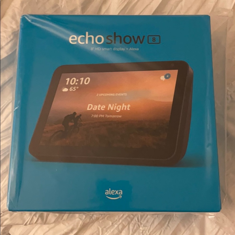 BRAND NEW echo show 8